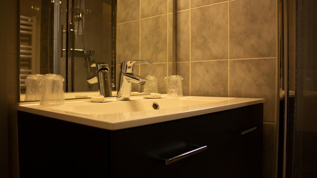Hotel Marinet Chatillon-en-Michaille 外观 照片